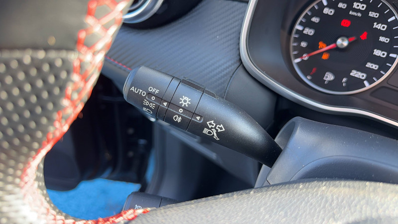 MG MOTOR ZS ZS 1.5L VTI-Tech 106ch 2WD Comfort 5p 2022 - photo n°12 MG MOTOR ZS ZS 1.5L VTI-Tech 106ch 2WD Comfort 5p  occasion à Mont-de-Marsan - photo n°12