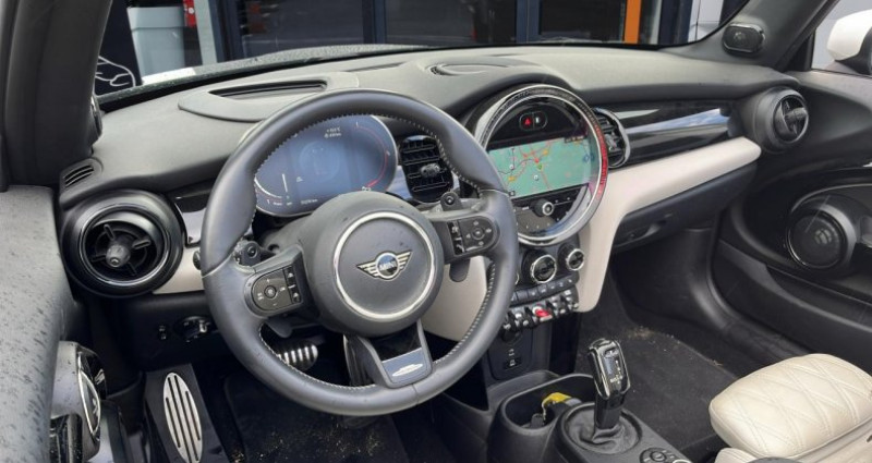 Mini Cabrio Cabriolet 2.0i - 231 - BVA Sport F57 LCI John Cooper Works U 2022 - photo n°3 Mini Cabrio Cabriolet 2.0i - 231 - BVA Sport F57 LCI John Cooper Works U  occasion à LE CASTELET - photo n°3