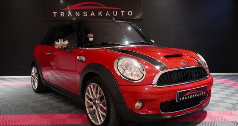 Mini Cabrio CABRIOLET R57 1.6i - 211 John Cooper Works 2010 - photo n°4 Mini Cabrio CABRIOLET R57 1.6i - 211 John Cooper Works  occasion à L'ISLE SUR LA SORGUE - photo n°4