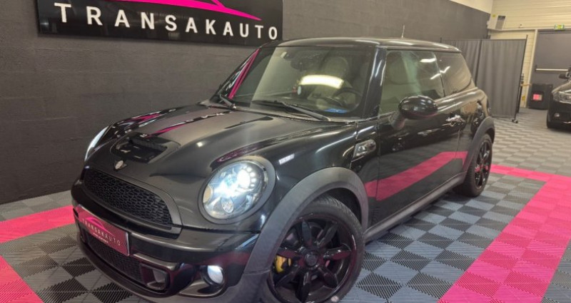 Mini Cabrio R59 184 ch Cooper S Pack Red Hot Chili A / TO 2011 Mini Cabrio R59 184 ch Cooper S Pack Red Hot Chili A / TO  occasion à Harfleur