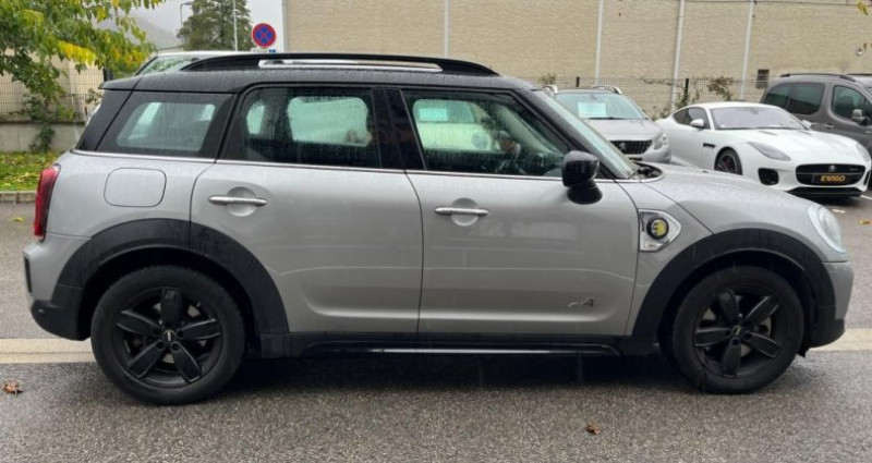 Mini Countryman 1.5 220CH COOPER SE ALL4 CAMERA DE RECUL   APPLE CARPLAY SAN 2023 - photo n°6 Mini Countryman 1.5 220CH COOPER SE ALL4 CAMERA DE RECUL   APPLE CARPLAY SAN  occasion à Le Versoud - photo n°6