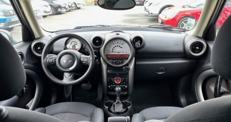 Mini Countryman Cooper 122ch Pack Red Hot Chili BVA 2011 - photo n°6 Mini Countryman Cooper 122ch Pack Red Hot Chili BVA  occasion à NOUVOITOU - photo n°6