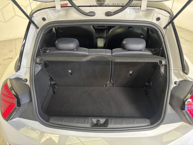 Mini Mini cooper 156 ch DKG7 C Favoured 2024 - photo n°11 Mini Mini cooper 156 ch DKG7 C Favoured  occasion à Béziers - photo n°11