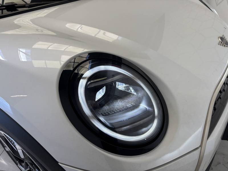 Mini Mini cooper 156 ch DKG7 C Favoured 2024 - photo n°5 Mini Mini cooper 156 ch DKG7 C Favoured  occasion à Béziers - photo n°5