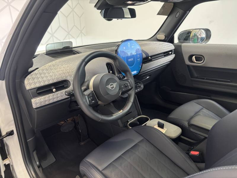 Mini Mini cooper 156 ch DKG7 C Favoured 2024 - photo n°7 Mini Mini cooper 156 ch DKG7 C Favoured  occasion à Béziers - photo n°7