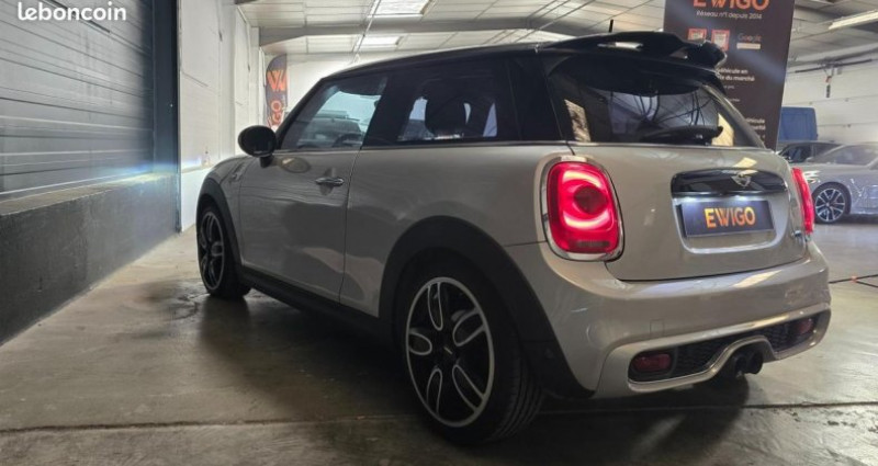 Mini Mini cooper 2.0 192 CH S BVA JCW JOHN WORKS LIGNE A CLAPET 2015 - photo n°6 Mini Mini cooper 2.0 192 CH S BVA JCW JOHN WORKS LIGNE A CLAPET  occasion à Montélimar - photo n°6