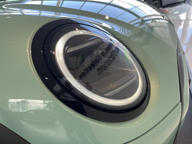 Mini Mini cooper 3 Portes S 204ch Classic DKG7  occasion  VENISSIEUX - photo n7
