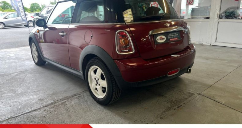 Mini Mini cooper D 1.6 110CHV // CLIM / JANTES ALU / KIT DISTRIBUTION NEUF // 2008 - photo n°6 Mini Mini cooper D 1.6 110CHV // CLIM / JANTES ALU / KIT DISTRIBUTION NEUF //  occasion à Harnes - photo n°6