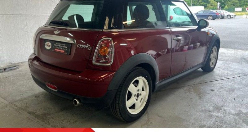 Mini Mini cooper D 1.6 110CHV // CLIM / JANTES ALU / KIT DISTRIBUTION NEUF // 2008 - photo n°2 Mini Mini cooper D 1.6 110CHV // CLIM / JANTES ALU / KIT DISTRIBUTION NEUF //  occasion à Harnes - photo n°2