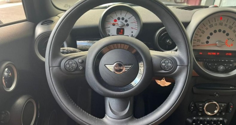 Mini Mini one 1.6 120 COOPER BVA 2012 - photo n°4 Mini Mini one 1.6 120 COOPER BVA  occasion à Montrouge - photo n°4