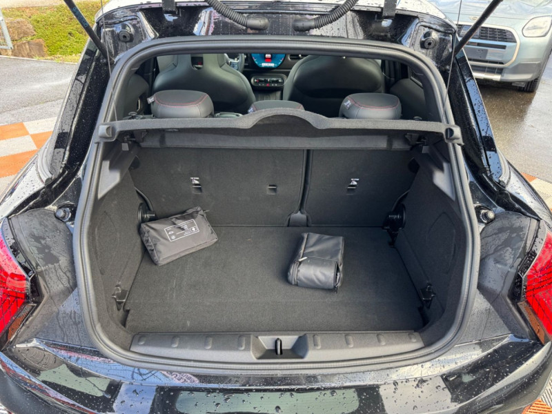 Mini Mini 1.5 156 DKG7 JCW GPS Toit Ouvrant JA 17 Noires HIFI Tete Hau  occasion � Montauban - photo n�13