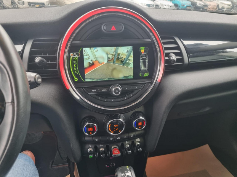 Mini Mini 1.5i - 136 - BVR  F56 LCI COUPE Cooper Exquisite PHASE 2  occasion à Bessires - photo n°6