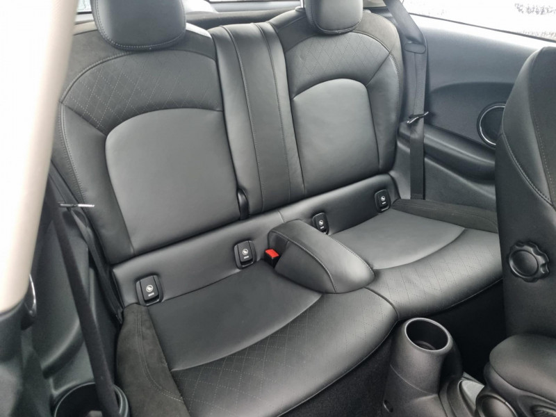 Mini Mini 1.5i - 136 - BVR  F56 LCI COUPE Cooper Exquisite PHASE 2  occasion à Bessires - photo n°19