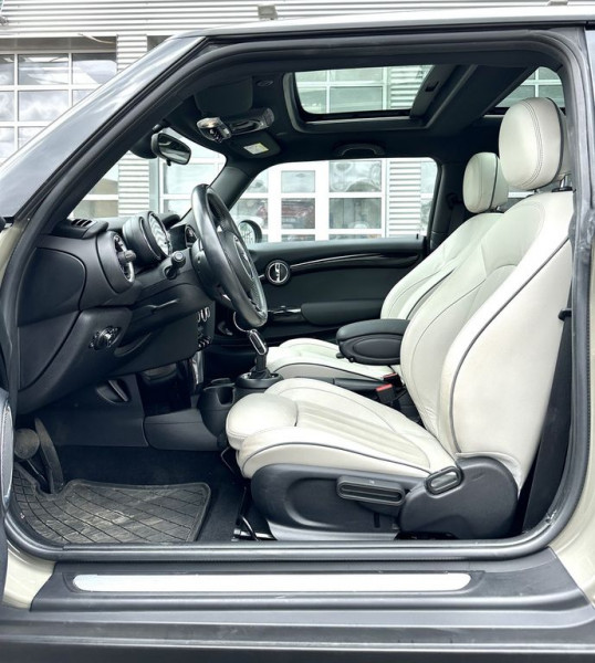 Mini Mini 136 CH BVA  occasion  Beaupuy - photo n4