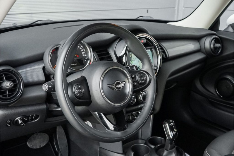 Mini Mini 136 CH BVA  occasion  Beaupuy - photo n6