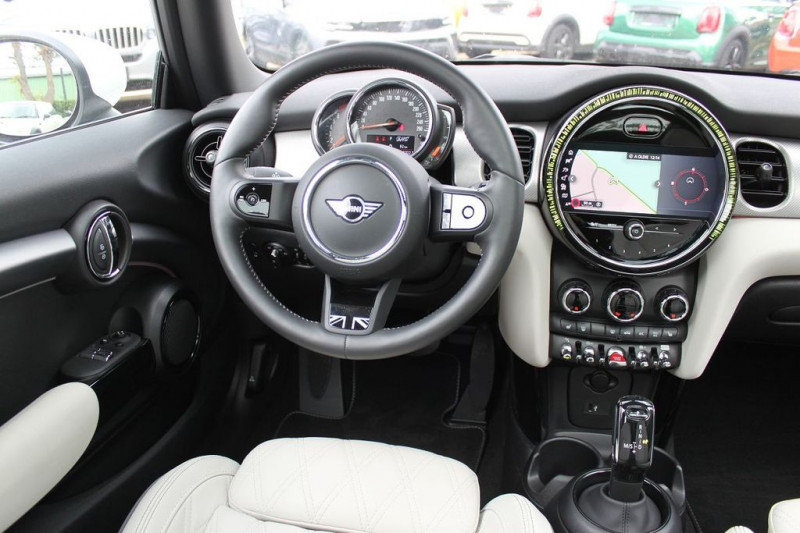 Mini Mini 136 CH BVA  occasion  Beaupuy - photo n5