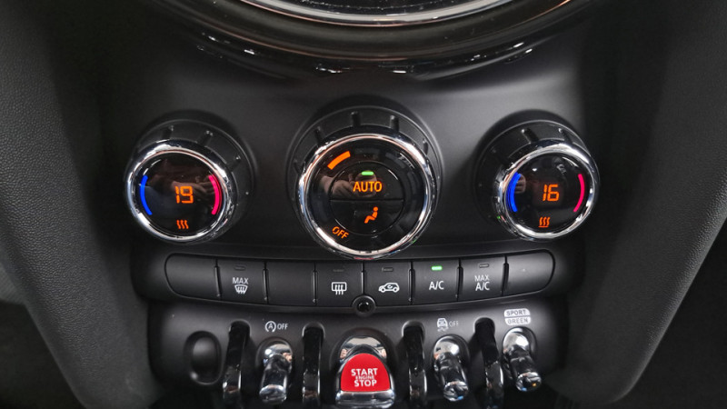 Mini Mini 5D 1.5  136ch Automatique/6 Cooper  occasion  SAINT-GREGOIRE - photo n17