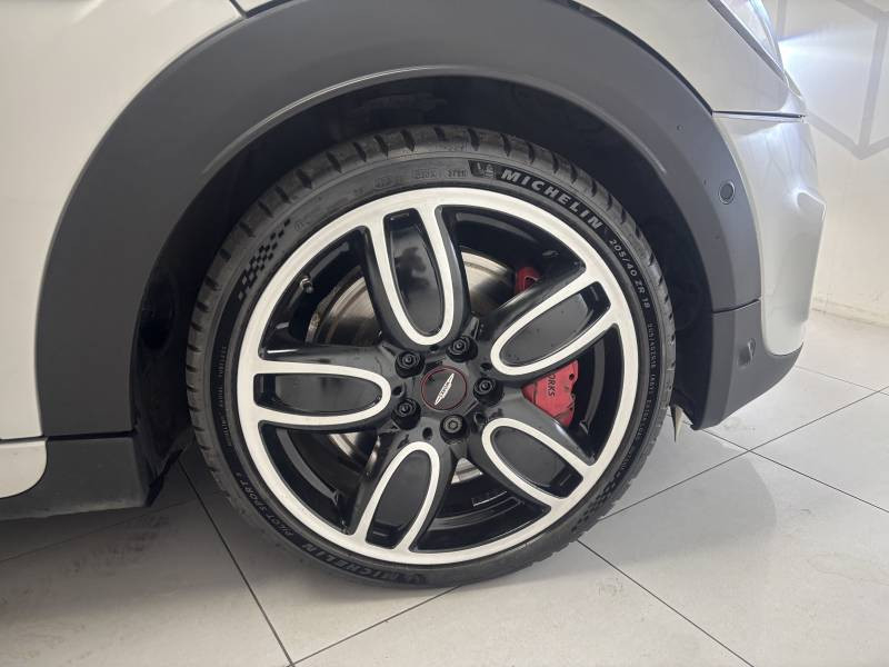 Mini Mini Cabriolet 231 ch John Cooper Works BVA6 Finition JCW Exclusi  occasion � B�ziers - photo n�13