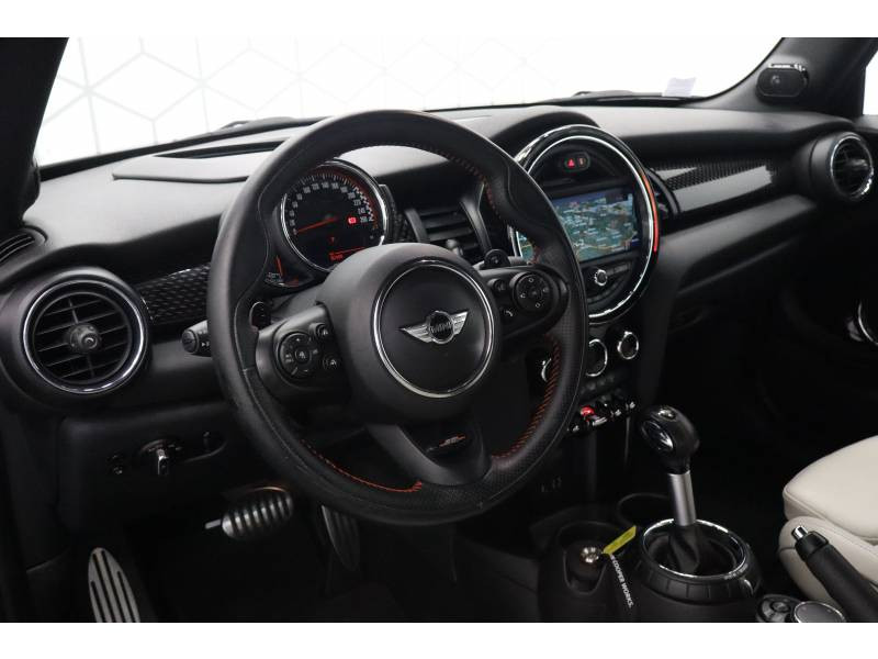 Mini Mini Cabriolet 231 ch John Cooper Works BVA6  occasion  Lescar - photo n16