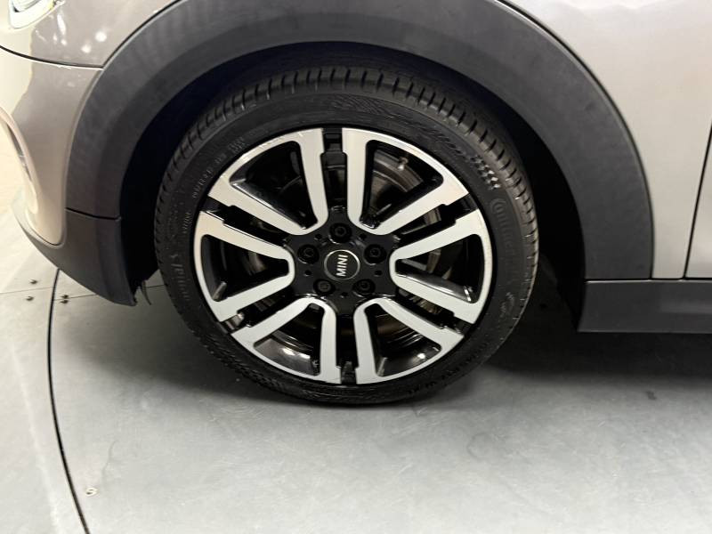 Mini Mini Cabriolet Cooper 136 ch BVA7 Edition Greenwich  occasion � Lormont - photo n�8