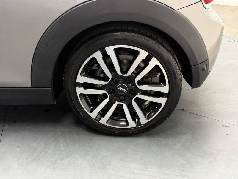 Mini Mini Cabriolet Cooper 136 ch BVA7 Edition Greenwich  occasion � Lormont - photo n�9