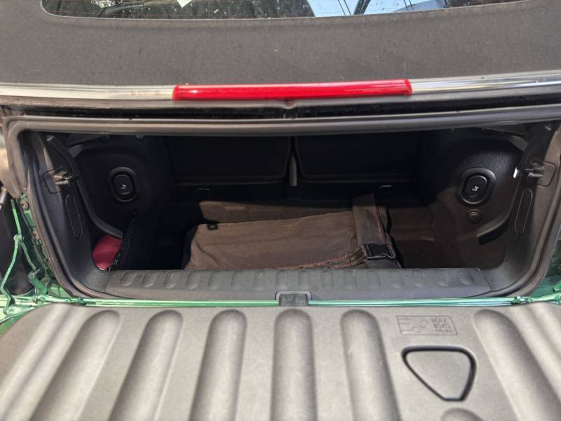 Mini Mini Cabriolet Cooper 136 ch DKG7 Edition Camden  occasion � B�ziers - photo n�18