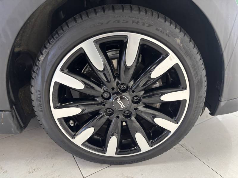 Mini Mini Cabriolet Cooper 136 ch DKG7 Edition Camden  occasion � B�ziers - photo n�20