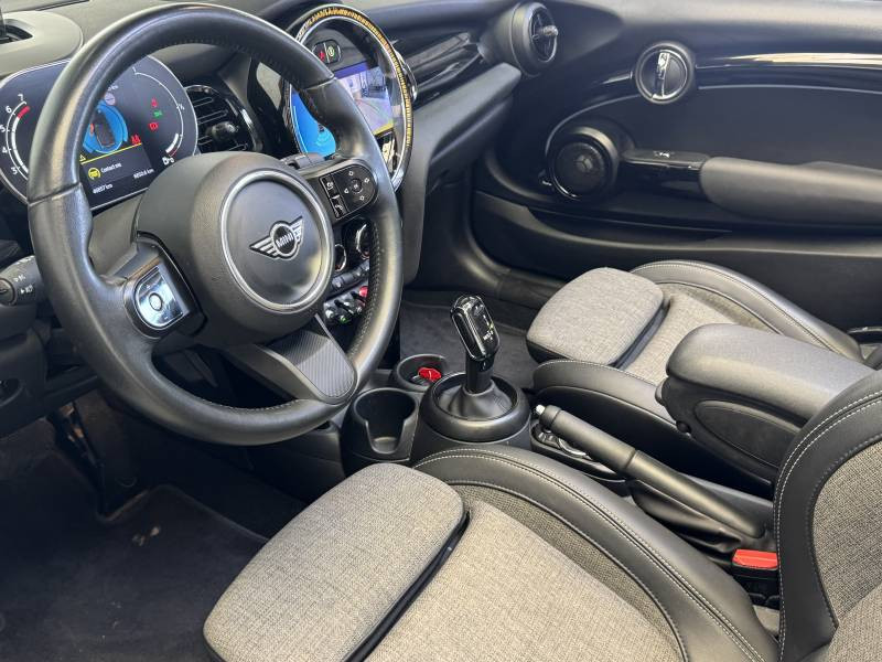 Mini Mini Cabriolet Cooper 136 ch DKG7 Edition Premium Plus  occasion � B�ziers - photo n�9