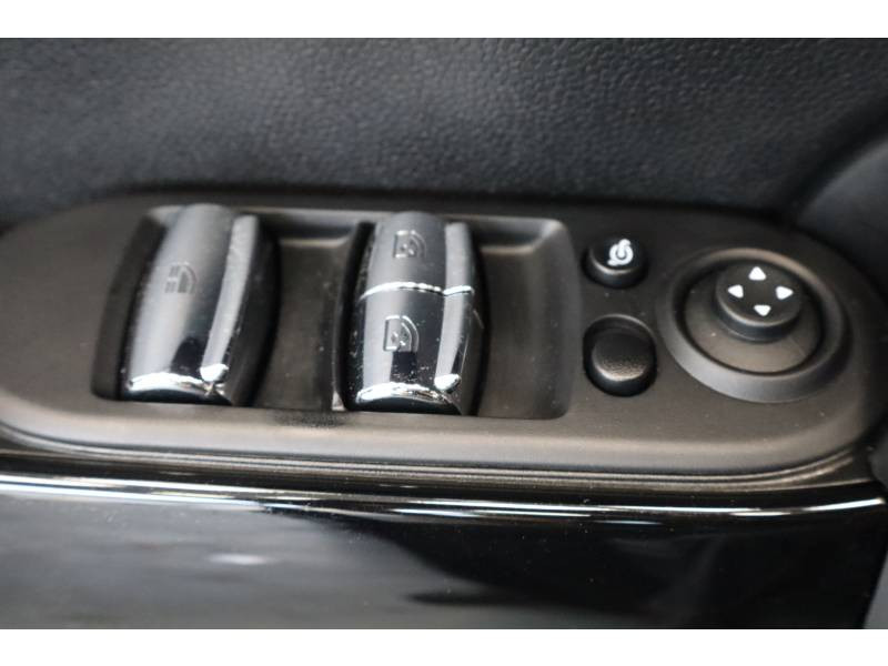Mini Mini Cabriolet Cooper 136 ch DKG7 Edition Premium Plus  occasion  Lescar - photo n4