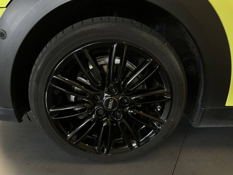 Mini Mini Cabriolet Cooper 136 ch DKG7 Edition Premium Plus  occasion  Brive-la-Gaillarde - photo n8