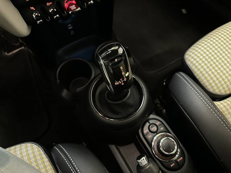 Mini Mini Cabriolet Cooper 136 ch DKG7 Edition Premium Plus  occasion  Brive-la-Gaillarde - photo n6