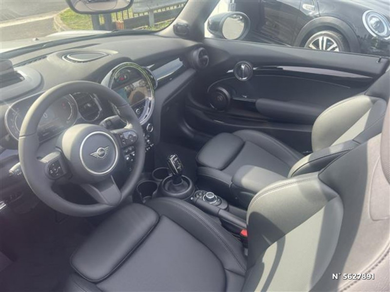 Mini Mini Cabriolet Cooper 136 ch DKG7 Edition Premium Plus  occasion  Saint-Maximin - photo n7