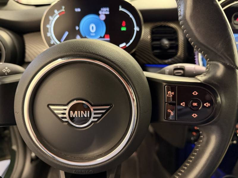 Mini Mini Cabriolet Cooper 136 ch DKG7 Edition Resolute Plus  occasion � Brive-la-Gaillarde - photo n�15