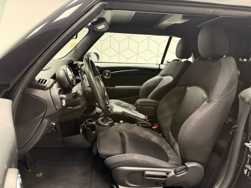 Mini Mini Cabriolet Cooper D 116 ch BVA7 Edition Heddon Street  occasion  Lormont - photo n20