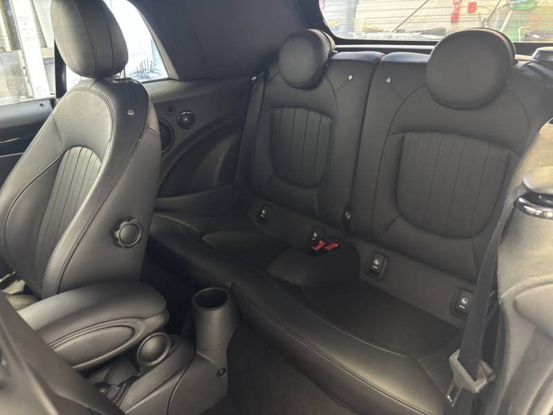 Mini Mini Cabriolet Cooper S 178 ch DKG7 Edition Camden  occasion � B�ziers - photo n�7