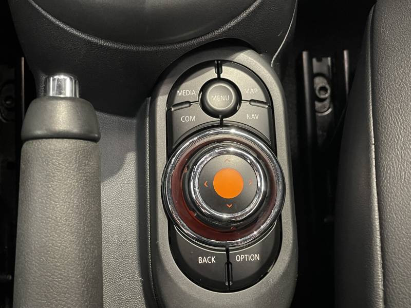 Mini Mini Cabriolet Cooper S 192 ch BVA7 Edition Heddon Street  occasion  Tarbes - photo n8