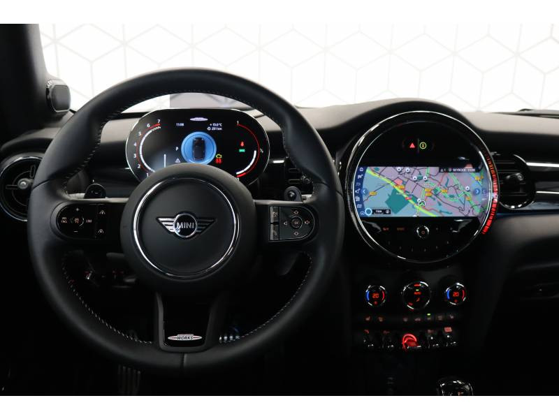 Mini Mini Cabriolet John Cooper Works 231 ch BVA8 Edition Premium Plus  occasion  Lescar - photo n10