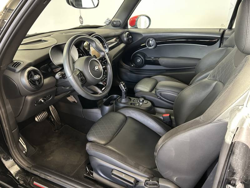 Mini Mini Cabriolet John Cooper Works 231 ch BVA8 Edition Premium Plus  occasion � Brive-la-Gaillarde - photo n�20