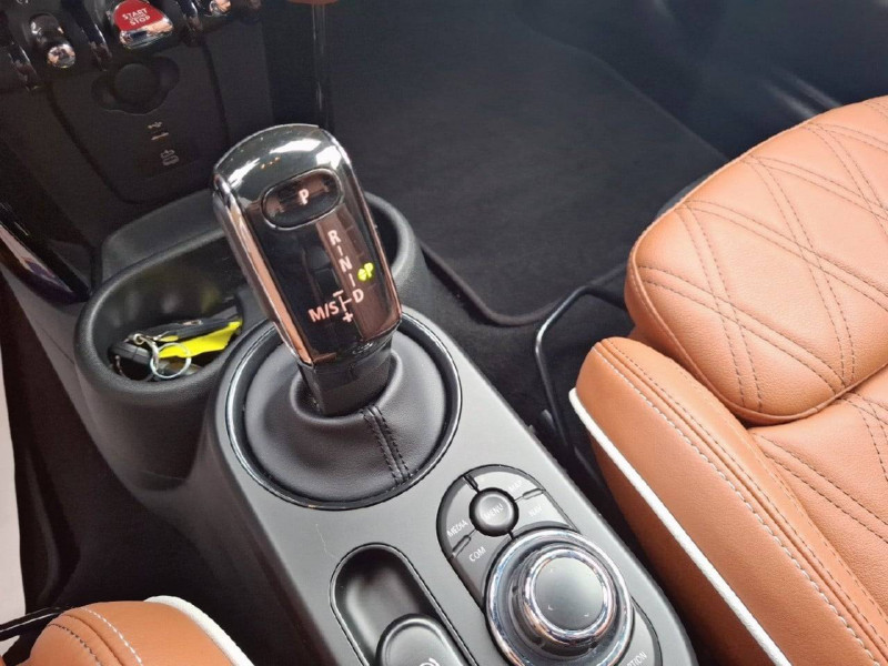 Mini Mini Cabriolet John Cooper Works 231 ch BVA8 Edition Premium Plus  occasion � Trelissac - photo n�12