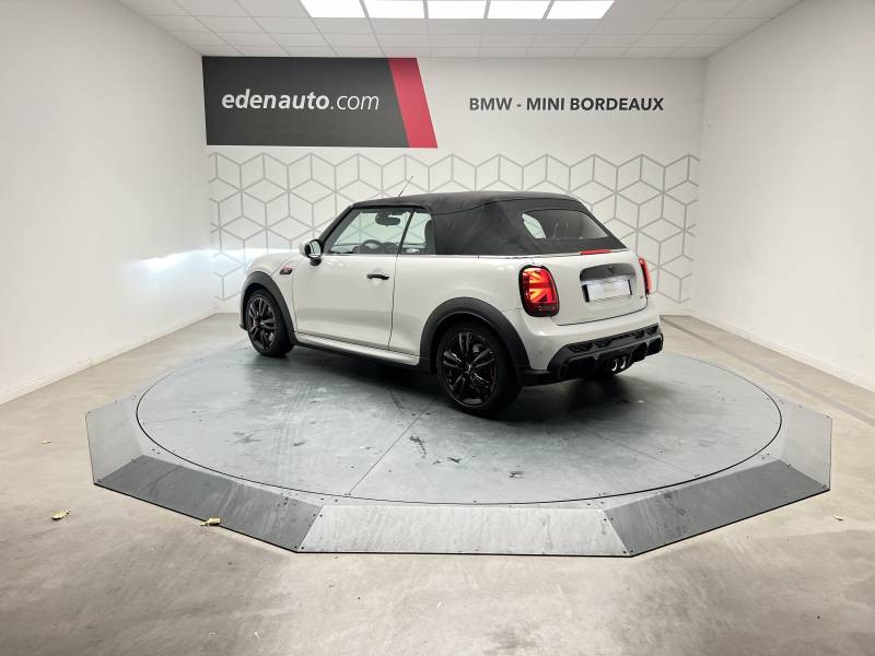 Mini Mini Cabriolet John Cooper Works 231 ch BVA8 Finition JCW Ultimat  occasion  Lormont - photo n17