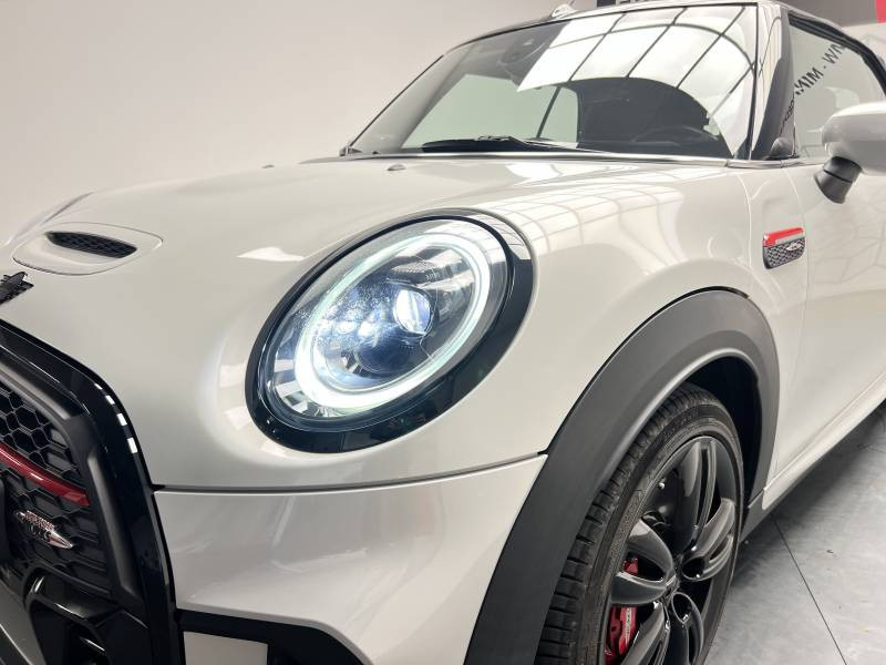 Mini Mini Cabriolet John Cooper Works 231 ch BVA8 Finition JCW Ultimat  occasion  Lormont - photo n19