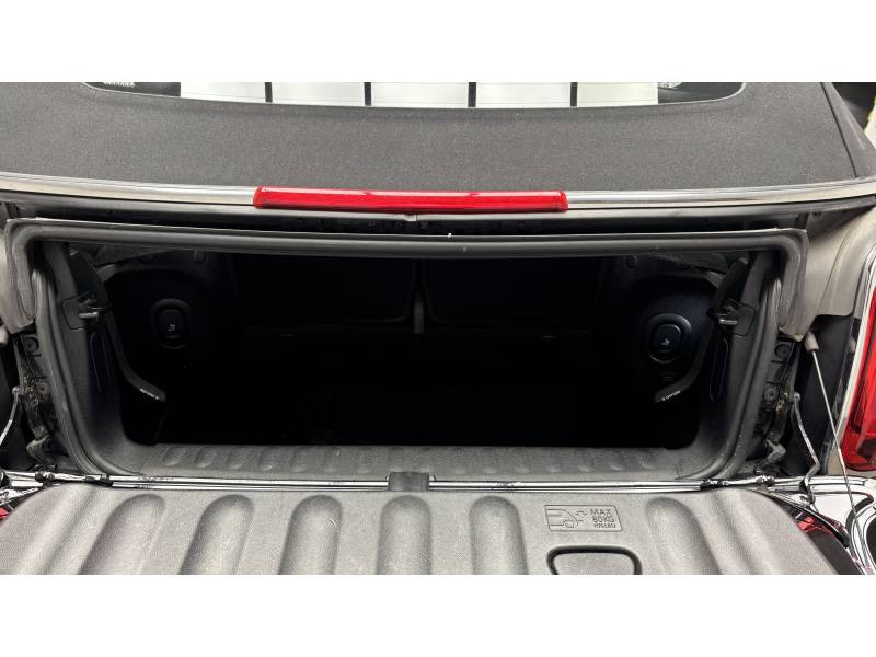 Mini Mini Cabriolet John Cooper Works 231 ch BVA8  occasion � Lormont - photo n�15