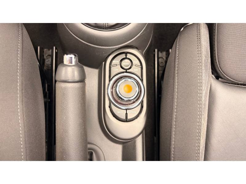 Mini Mini Cabriolet One 102 ch  occasion � Limoges - photo n�6