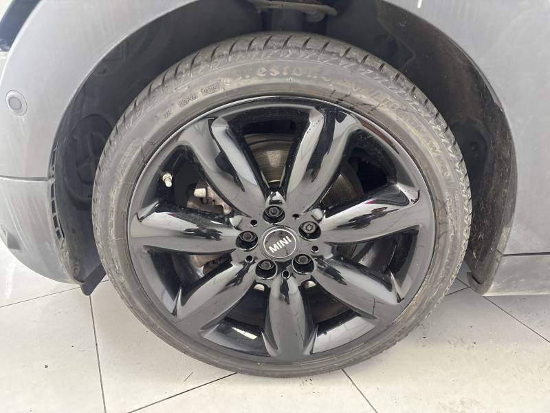 Mini Mini Clubman Cooper 136 ch BVA7 Edition Kensington  occasion � B�ziers - photo n�11