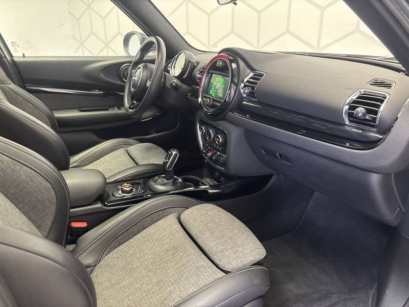 Mini Mini Clubman Cooper 136 ch BVA7 Edition Kensington  occasion � B�ziers - photo n�17