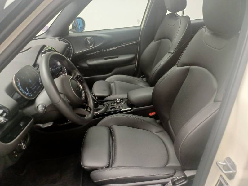 Mini Mini Clubman Cooper 136 ch DKG7 Edition Knightsbridge  occasion  Lormont - photo n2