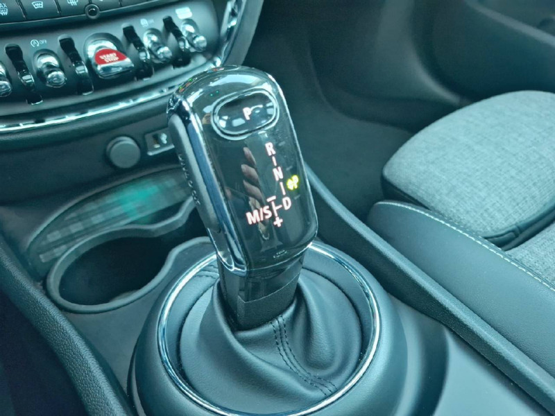 Mini Mini Clubman Cooper 136 ch DKG7 Edition Premium Plus 5p  occasion � Bo� - photo n�12