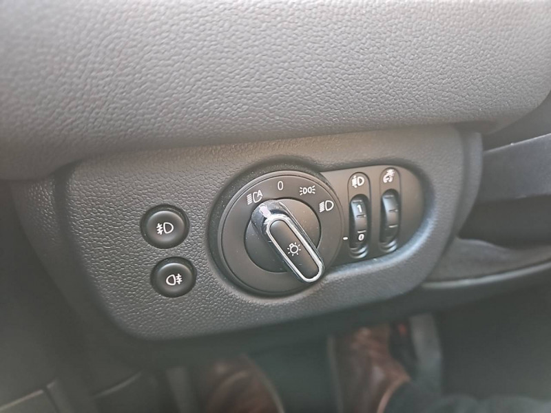 Mini Mini Clubman Cooper 136 ch DKG7 Edition Premium Plus 5p  occasion  Trelissac - photo n17