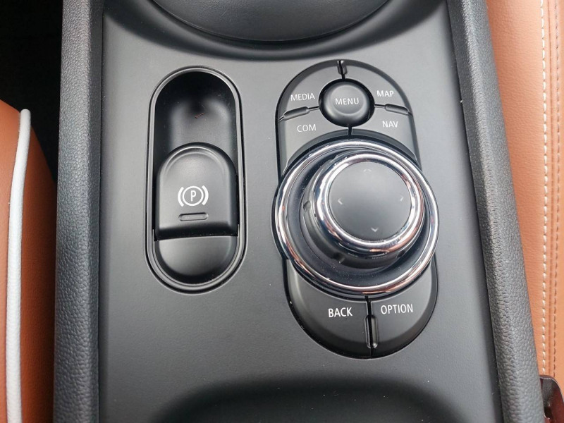 Mini Mini Clubman Cooper 136 ch DKG7 Edition Premium Plus 5p  occasion  Bo - photo n15