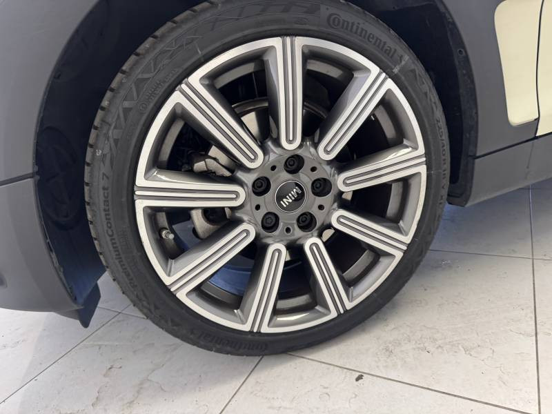Mini Mini Clubman Cooper 136 ch DKG7 Edition Premium Plus  occasion  Bziers - photo n10